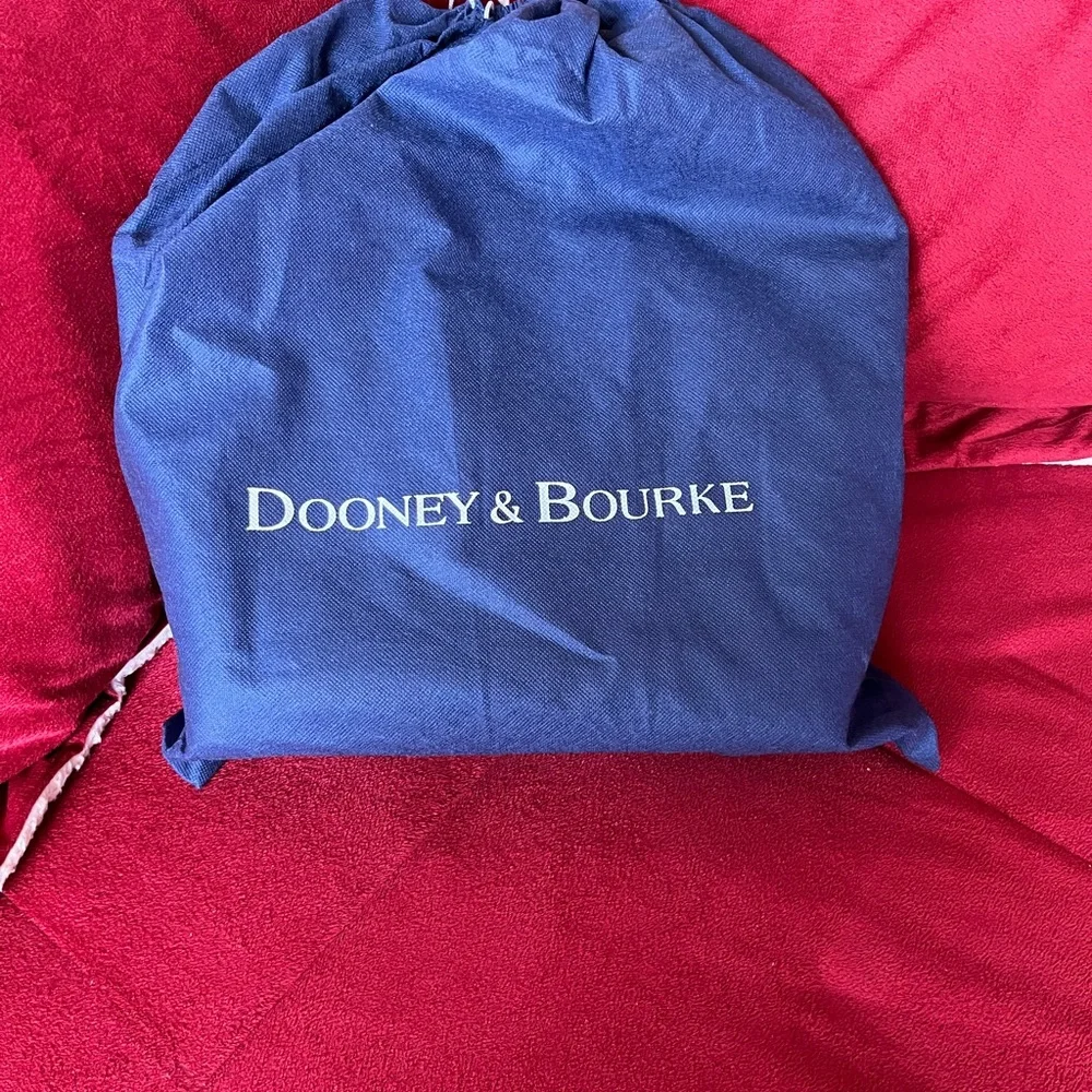 Dooney & Bourke handbag - Picture 15 of 15